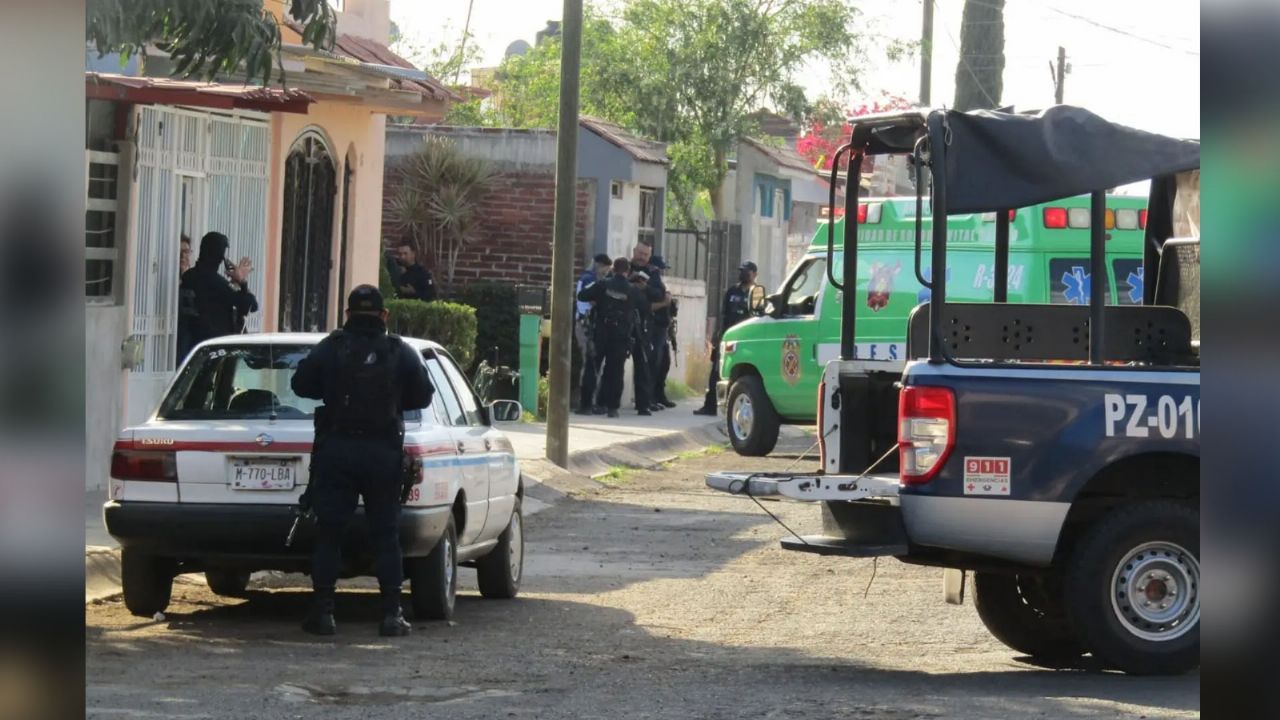 Autoridades llegan al lugar de los hechos