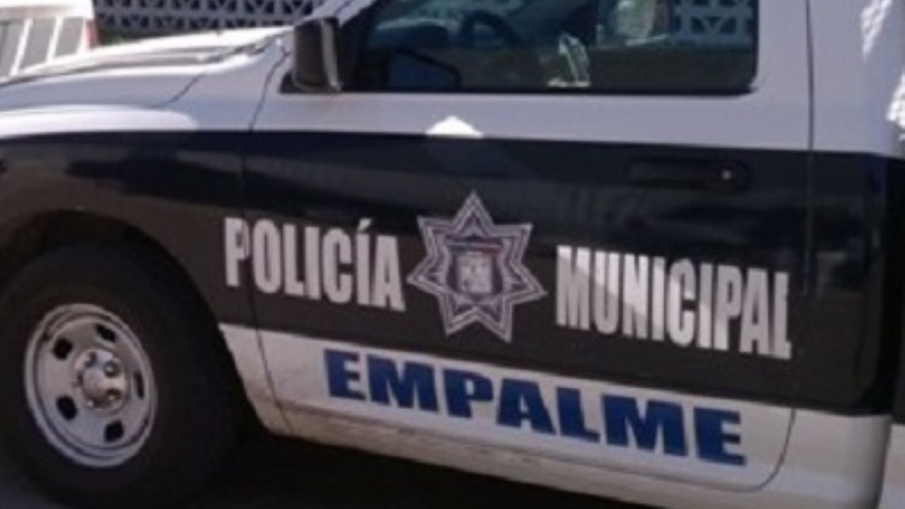 Autoridades llegan al sitio del crimen