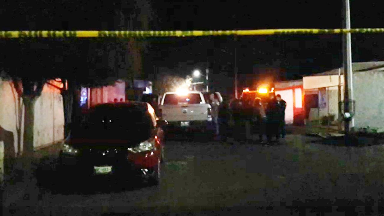 Pistoleros dan muerte al joven Saúl en Cajeme; su cuerpo quedó tendido en la calle