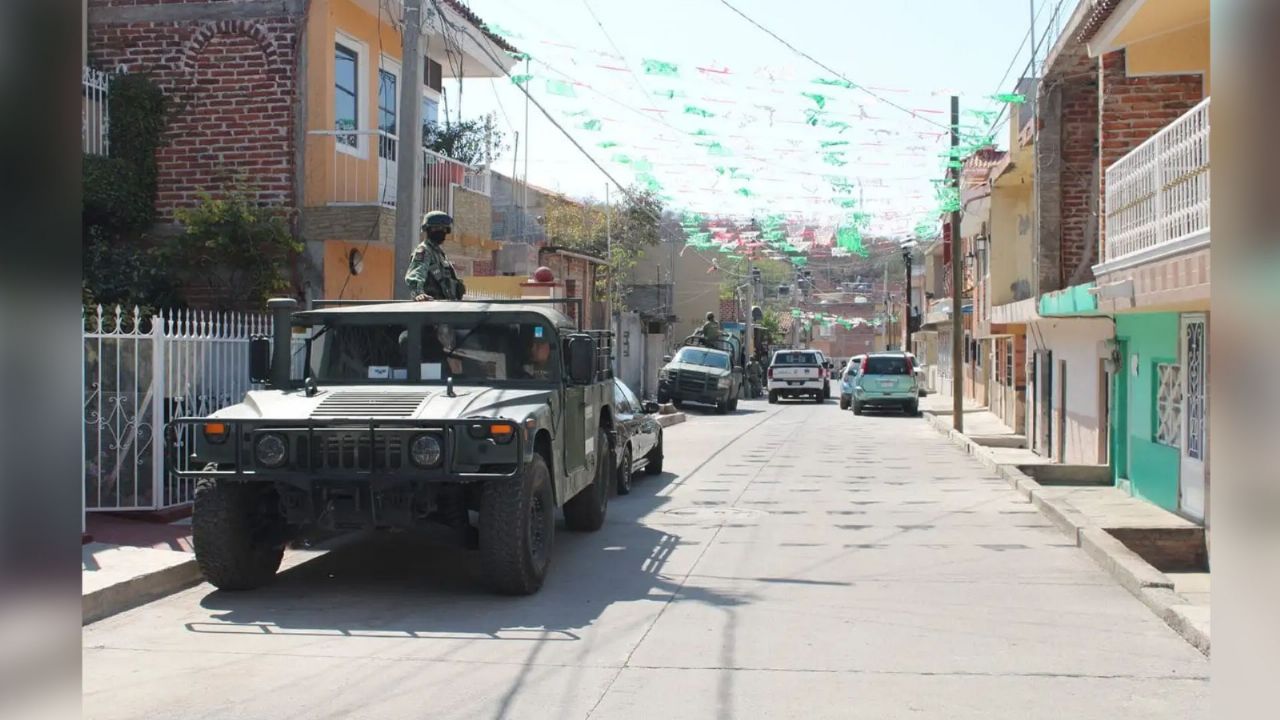 Autoridades llegan al sitio