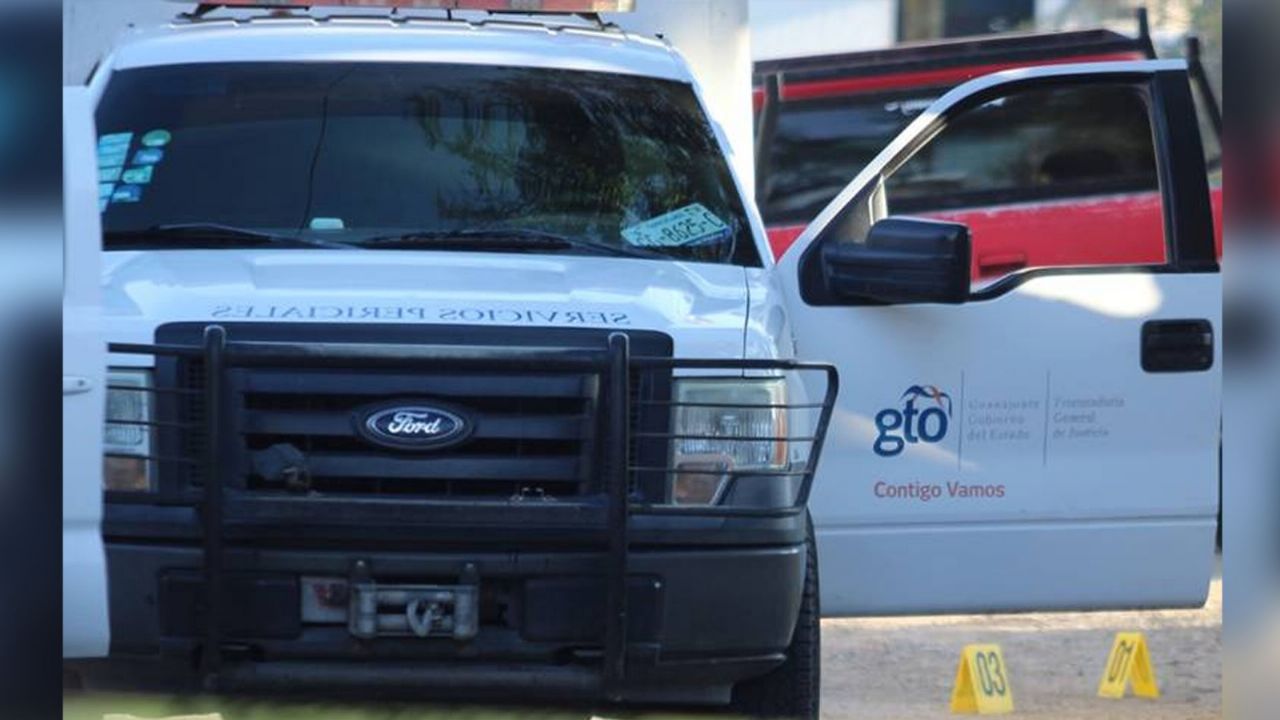 Autoridades en la escena del crimen