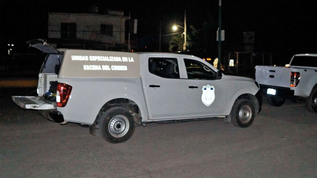 Semefo llega al sitio del crimen