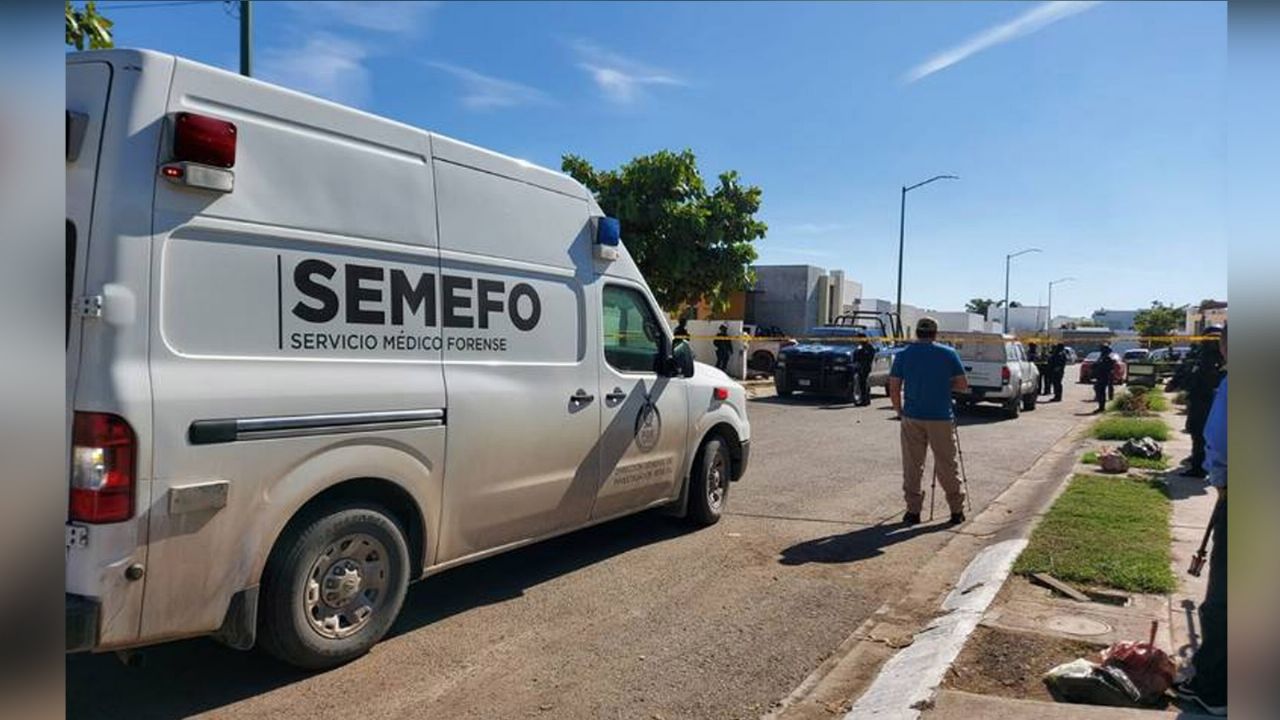 Semefo acude al sitio del crimen