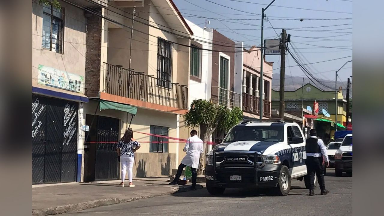 Autoridades llegan al sitio