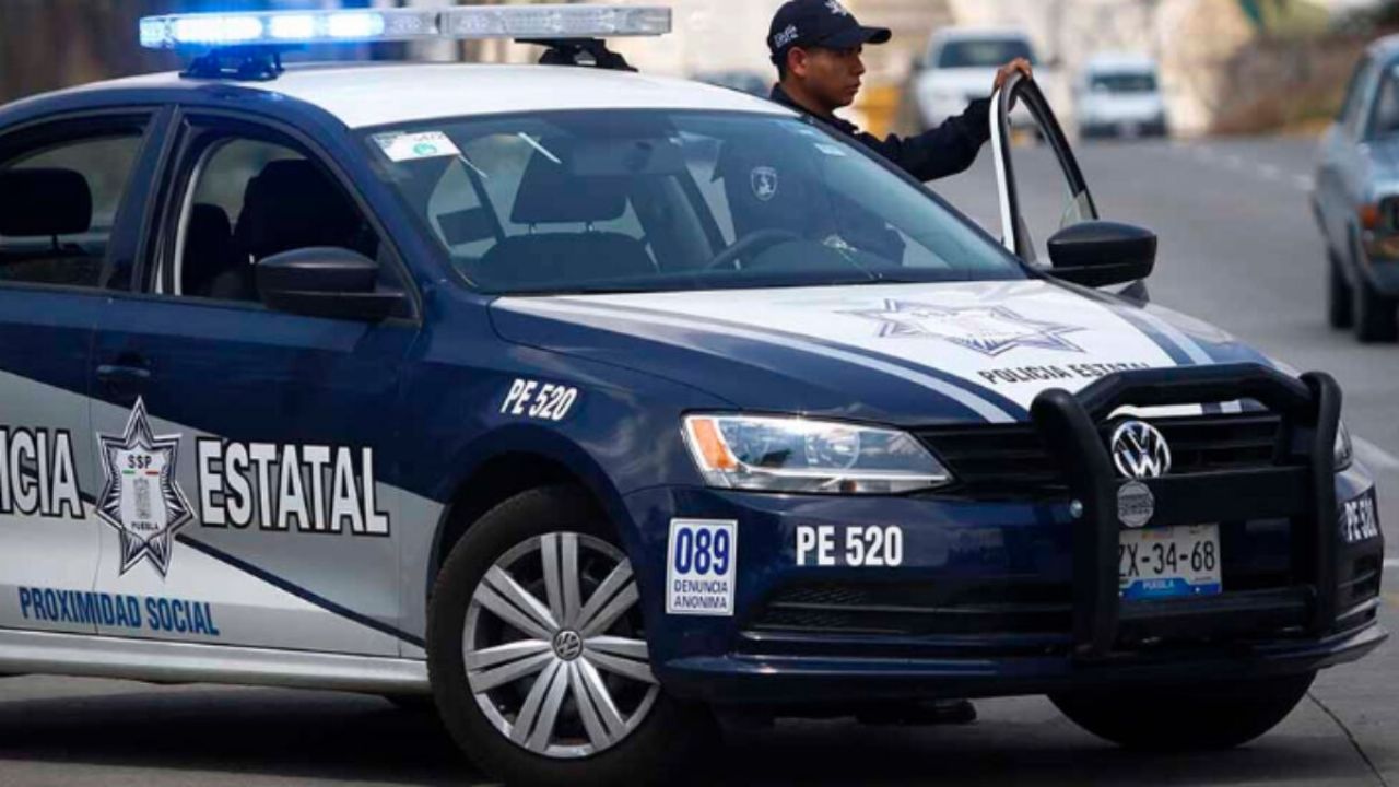 Autoridades llegan a la escena del crimen