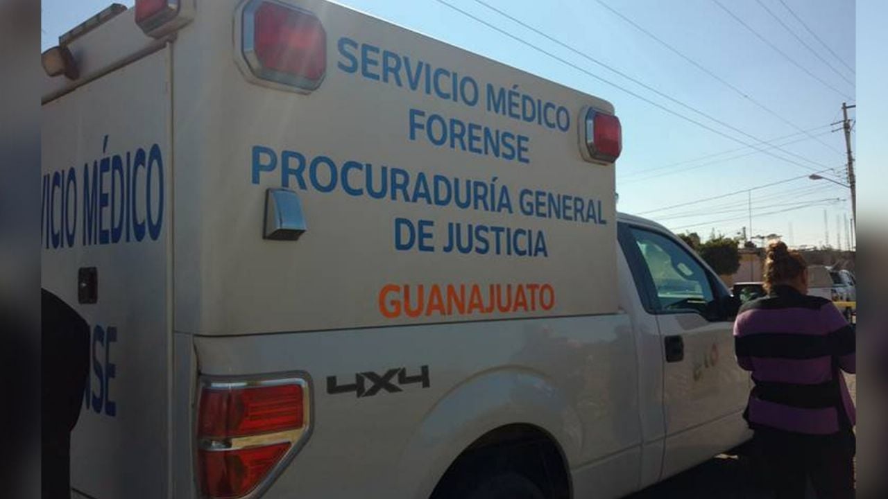 Semefo llega al sitio del crimen