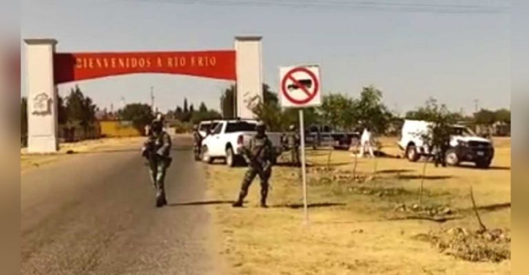 Autoridades resguardan la zona