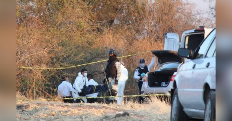 Semefo recolecta el cadáver