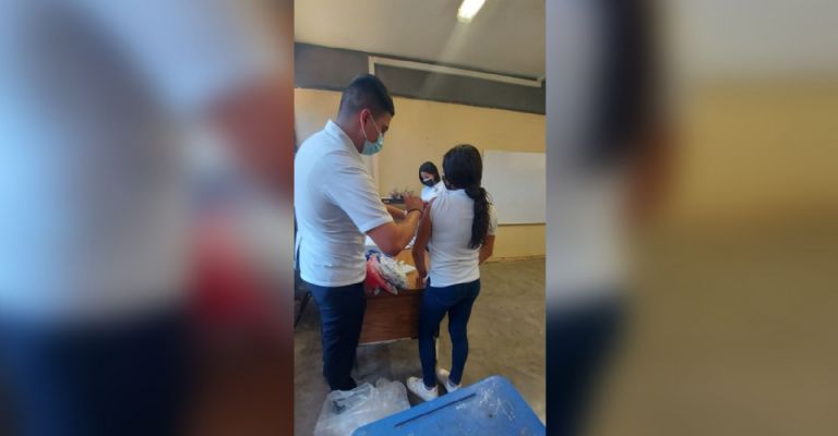 Vacunación a menores de edad