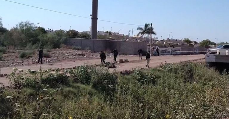 Autoridades llegan al lugar de los hechos