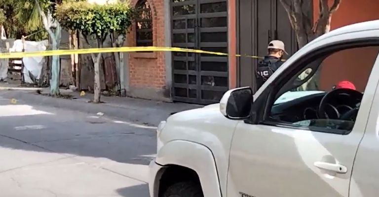 Autoridades llegan al lugar de los hechos