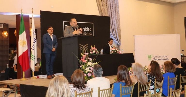 TecMilenio reconoce a sus graduados