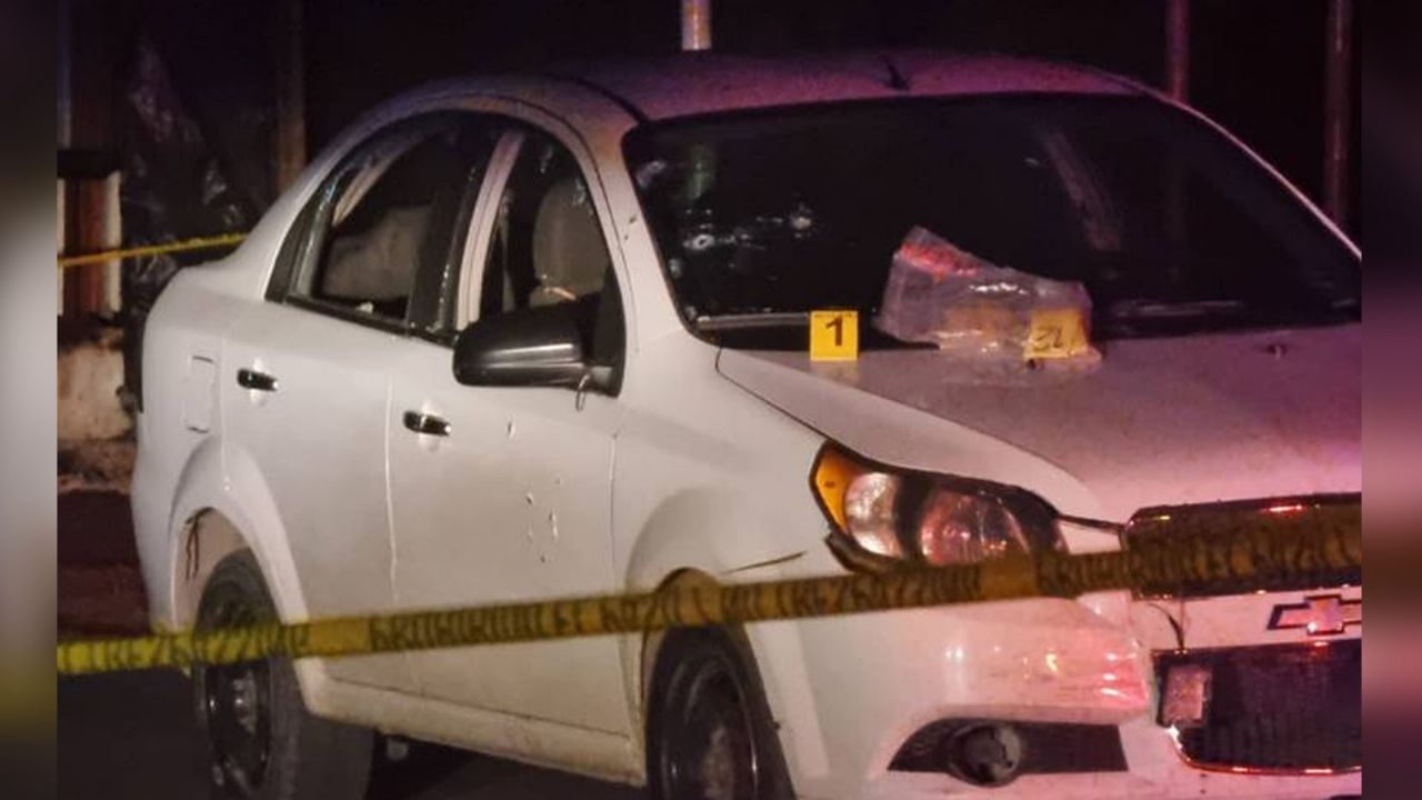 Pistoleros acribillan y matan a un automovilista sobre la carretera Tula-Tepeji del Río