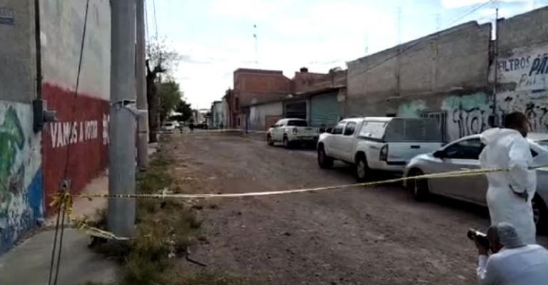 Asesina a balazos a hombre en taller