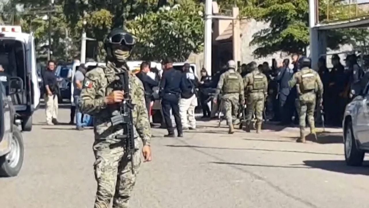 Elementos de la FGR aseguran a ‘El Comandante’ tras operativo en San Miguel de Horcasitas