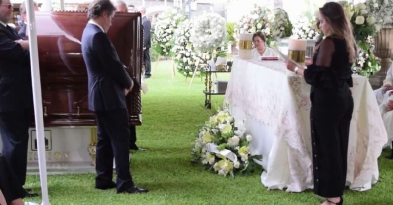 Descansa en paz Alma Castelo de Bours