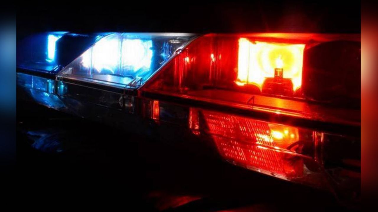 Autoridades llegan al sitio