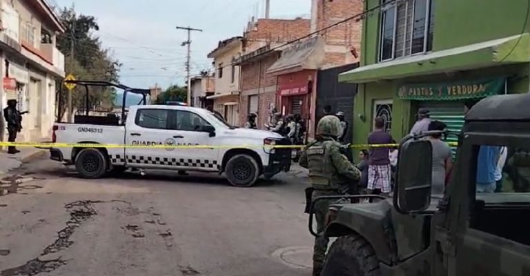 Asesinan a balazos a Pareja