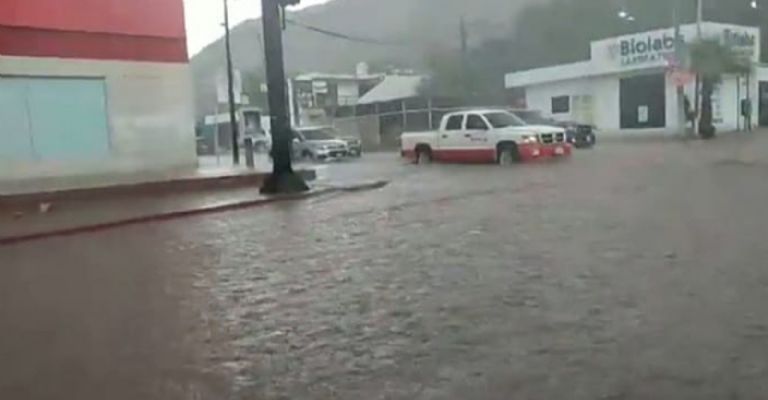 Lluvias afectan a comerciantes del sector Centro