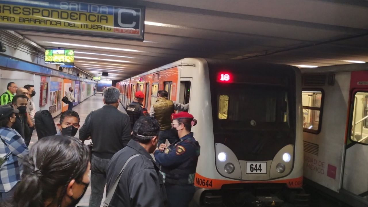 Fallece una persona en la Línea 2 del Metro de la CDMX tras arrojarse a las vías