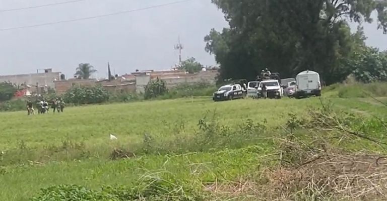 Semefo llega al lugar de los hechos