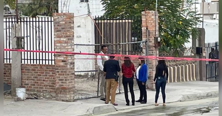 Autoridades llegan al sitio