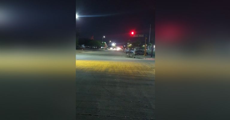 Atacan a balazos a un hombre