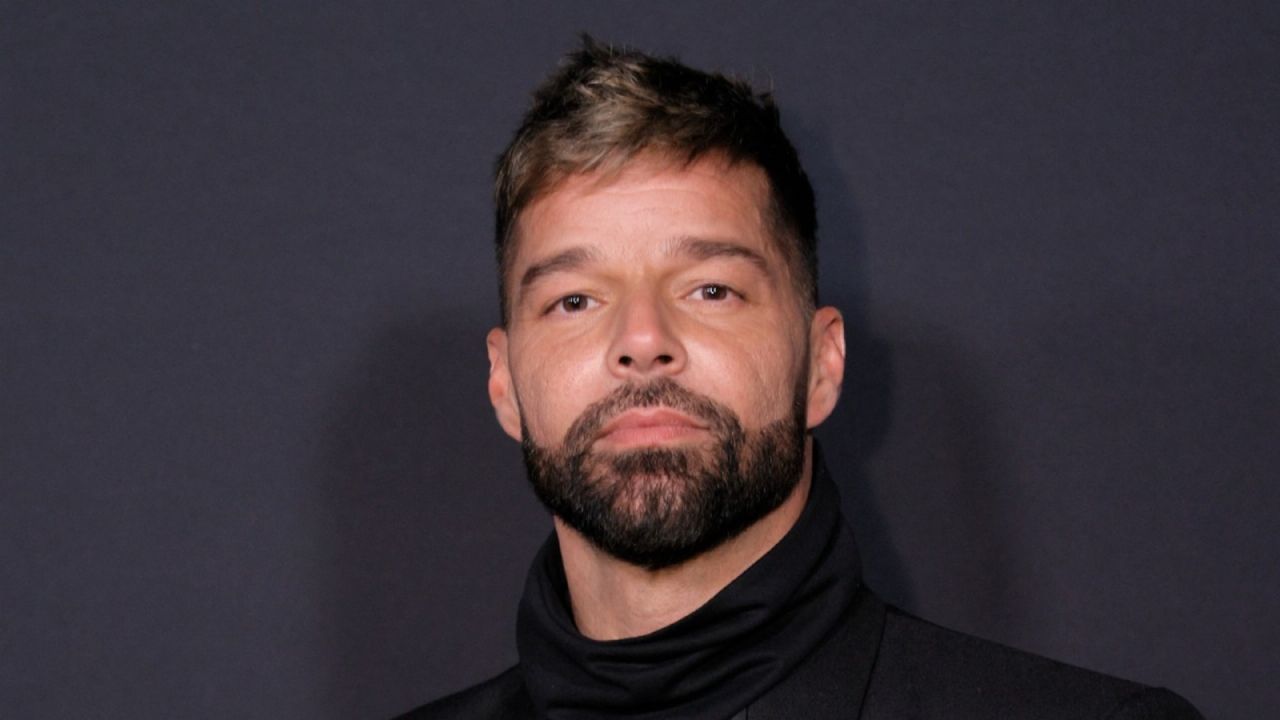 Ricky Martin continúa en problemas legales