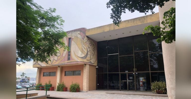 Rescate de biblioteca es un proceso con lentos avances