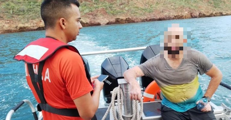 Persona se 'pierde' al realizar actividades recreativas en la bahía de Guaymas y rescatada por Marina