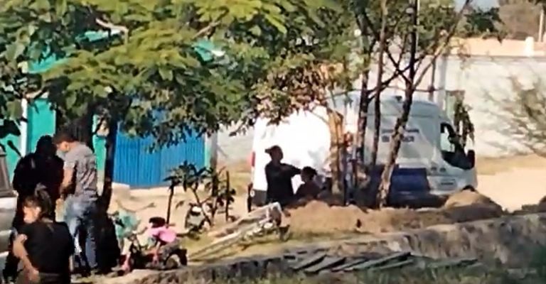 Autoridades llegan al sitio