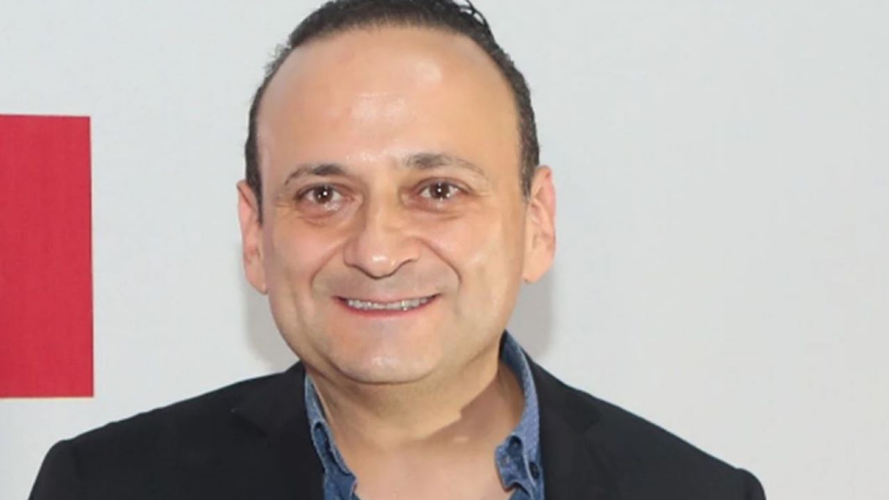 Tras presunto desprecio de la serie biográfica de ‘Chespirito’, Lalo España presume nuevo proyecto