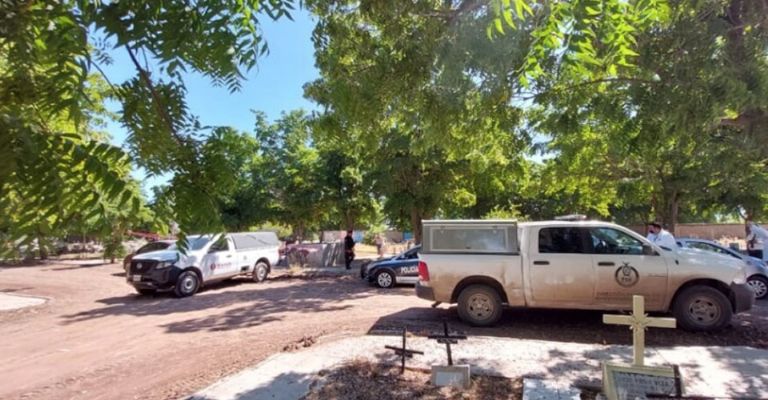 Localizan a una persona sin vida dentro de una pileta