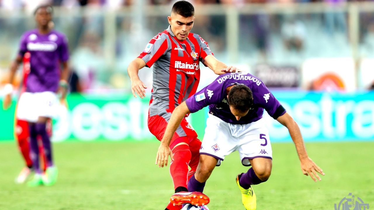 Johan Vásquez enfrentará a ‘Chucky’ Lozano en octavos de final de la Coppa Italia