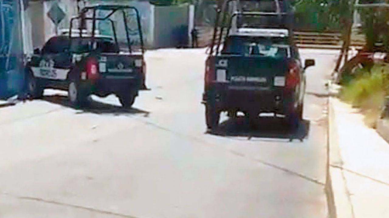 Autoridades llegan al sitio