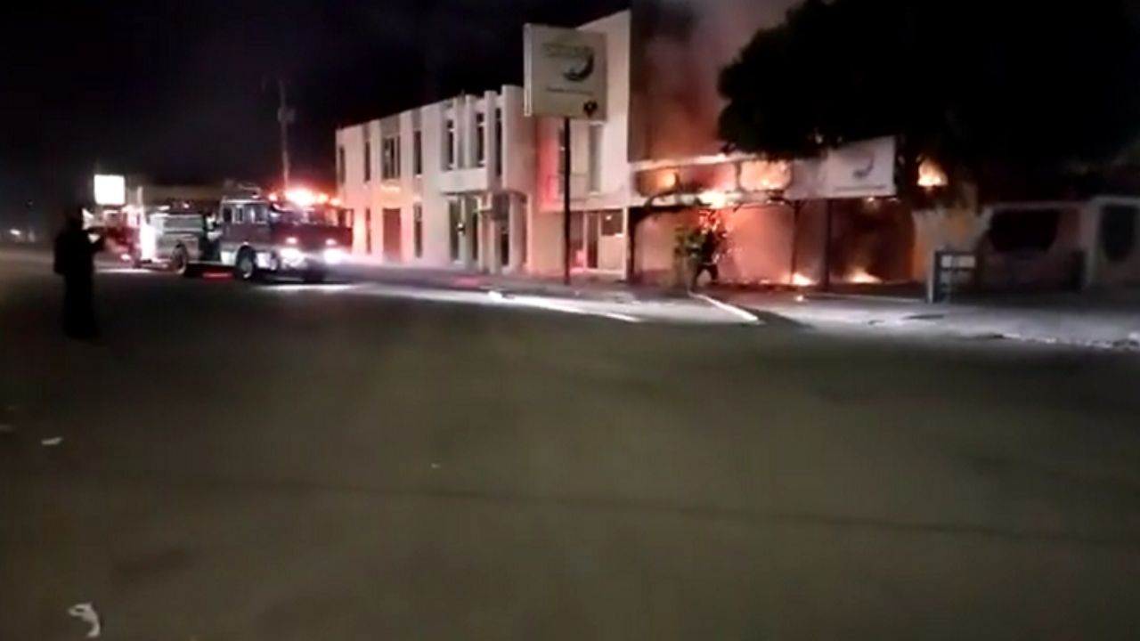 Autoridades se movilizaron por un incendio en Ciudad Obregón, Sonora. Foto: Facebook