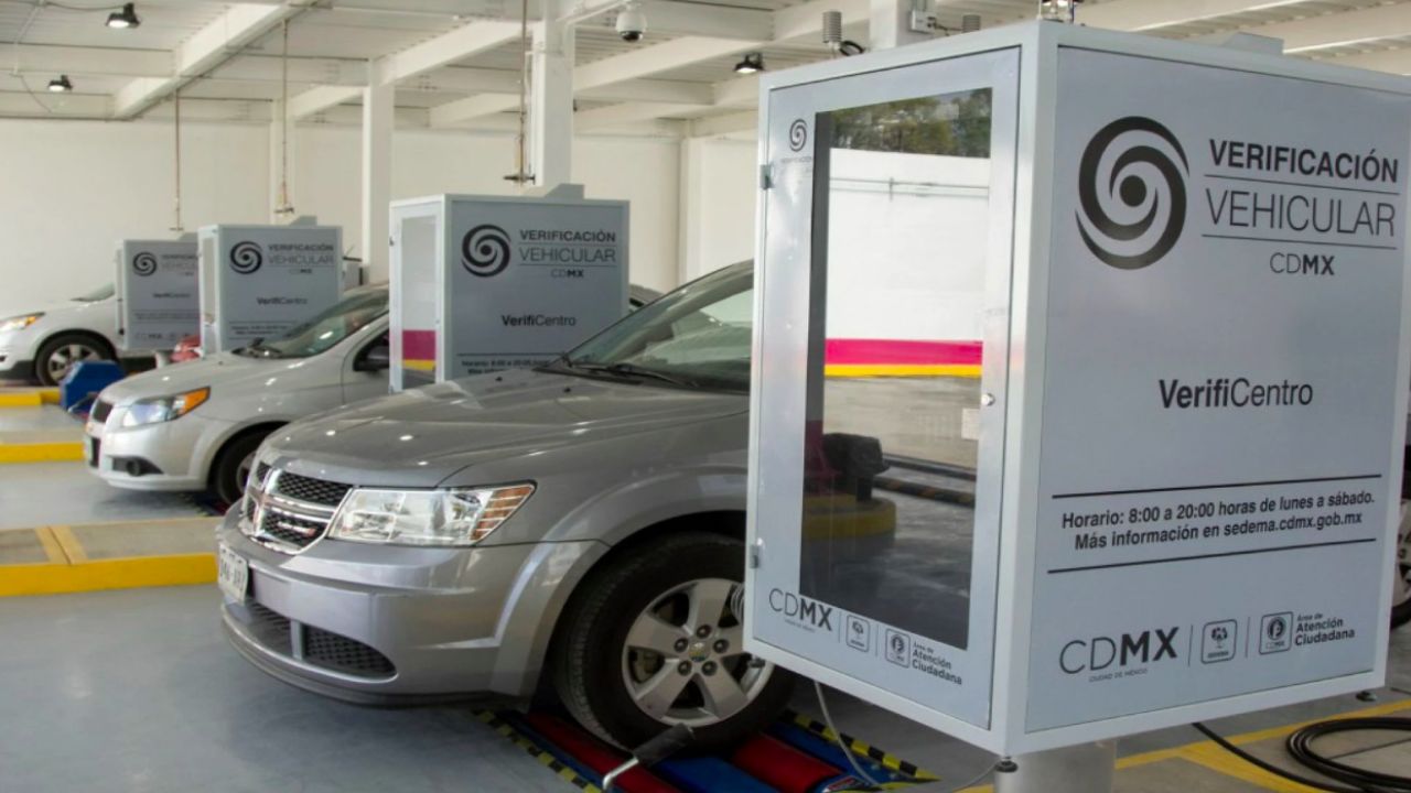 Que no te agarren en ‘curva’: Así puedes saber si tienes multa por no verificar tu auto en CDMX