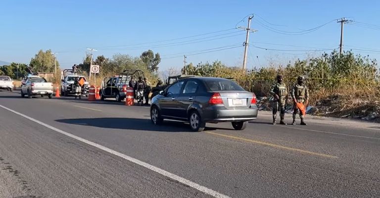 Localizan mujer muerta envuelta en una cobija en Salvatierra