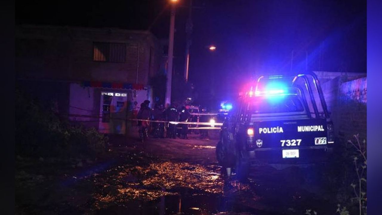 Autoridades llegan al sitio