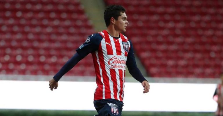Jugador de Chivas a España