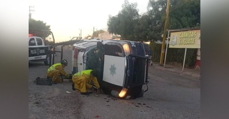 Navojoa: Patrulla se vuelca tras participar en un aparatoso choque