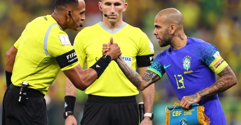 Dani Alves más veterano