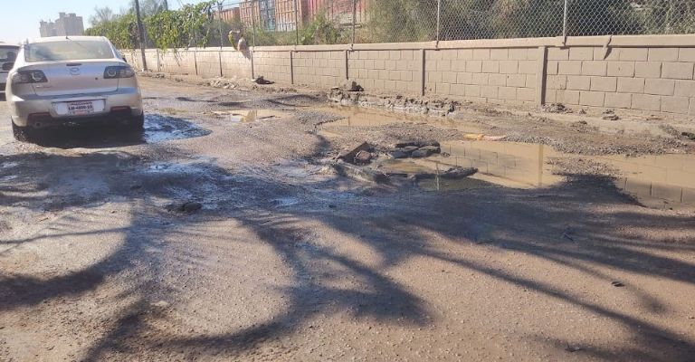 Vecinos de la Nuevo Cajeme denuncian drenaje colapsado