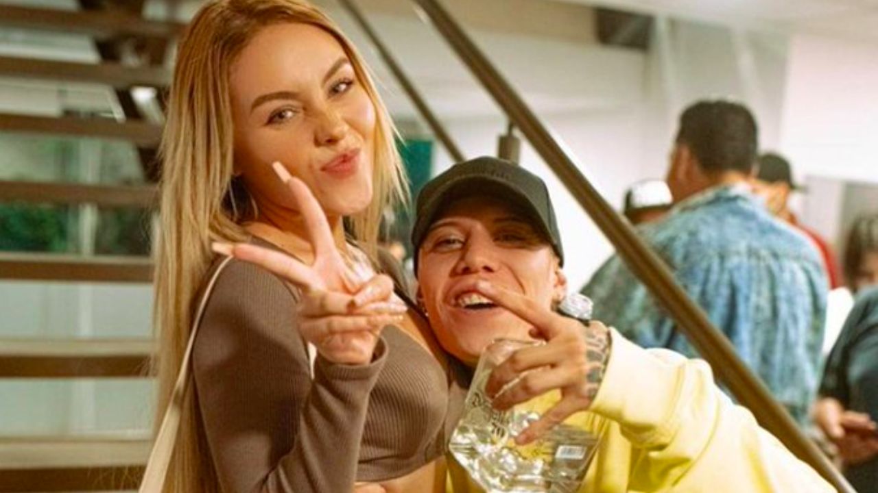 Santa Fe Klan y Maya Nazor