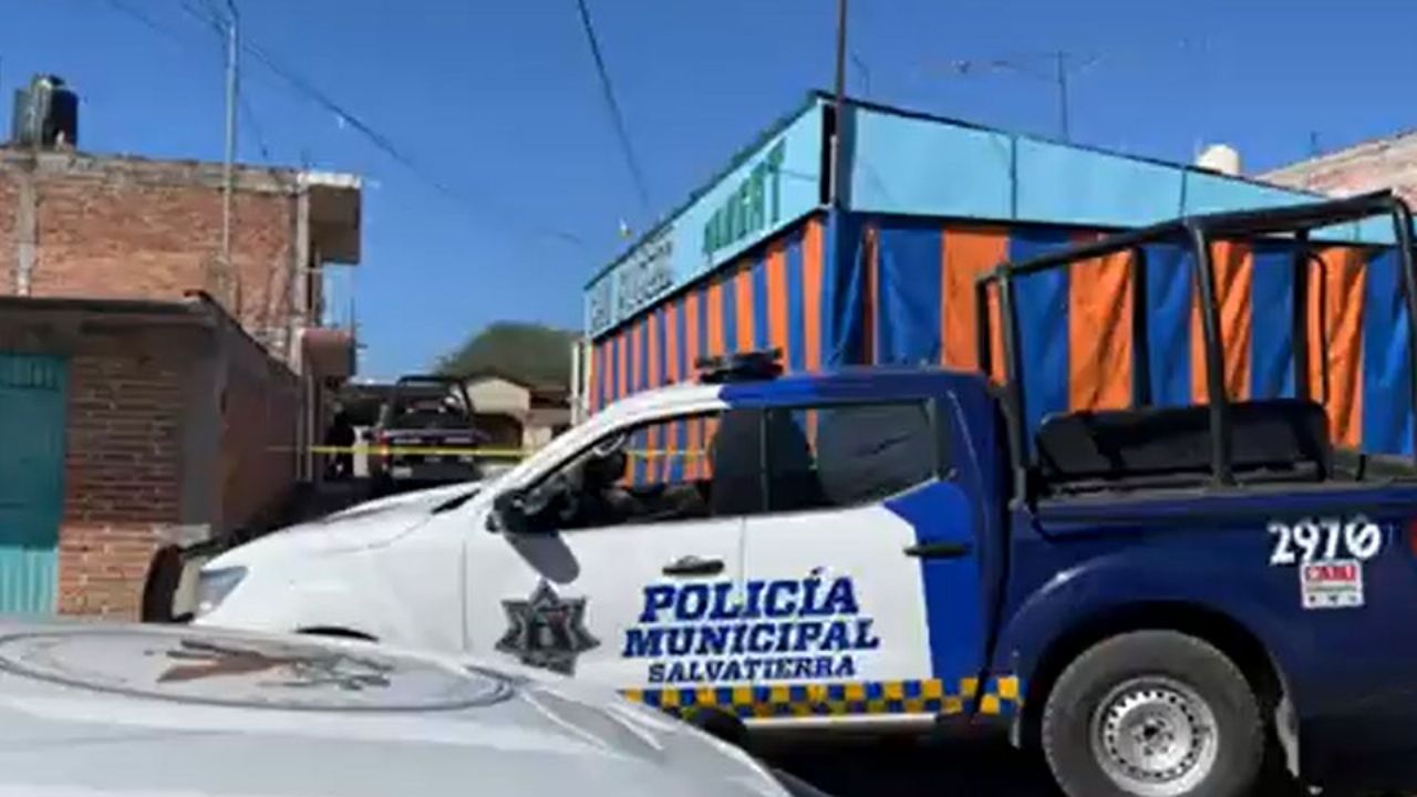 Autoridades llegan al sitio