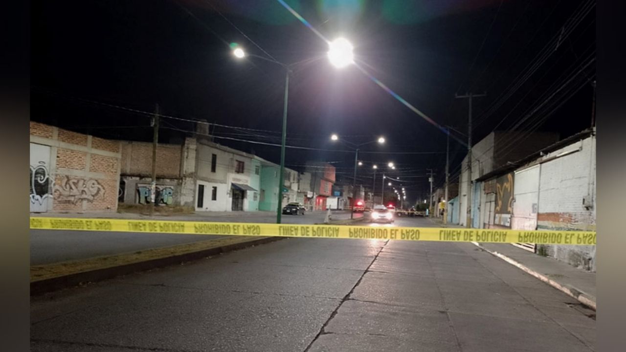 Hombre sale a la calle a pasear con su familia y es asesinado a balazos en Celaya