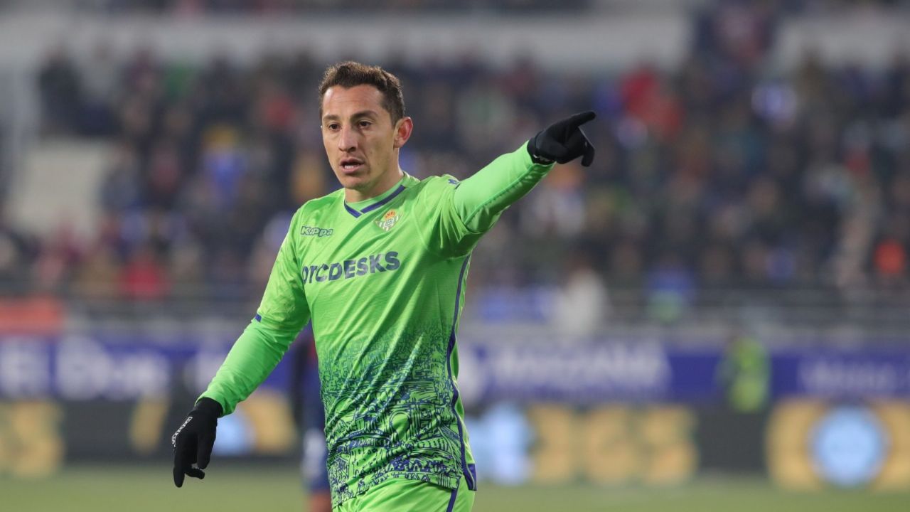 Andrés Guardado podría regresar al futbol mexicano y sería la 'bomba' del León