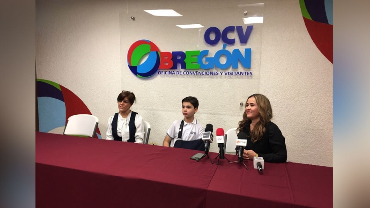 Alumnos ‘abrazan’ Cajeme con la entrega de bufandas a los más vulnerables