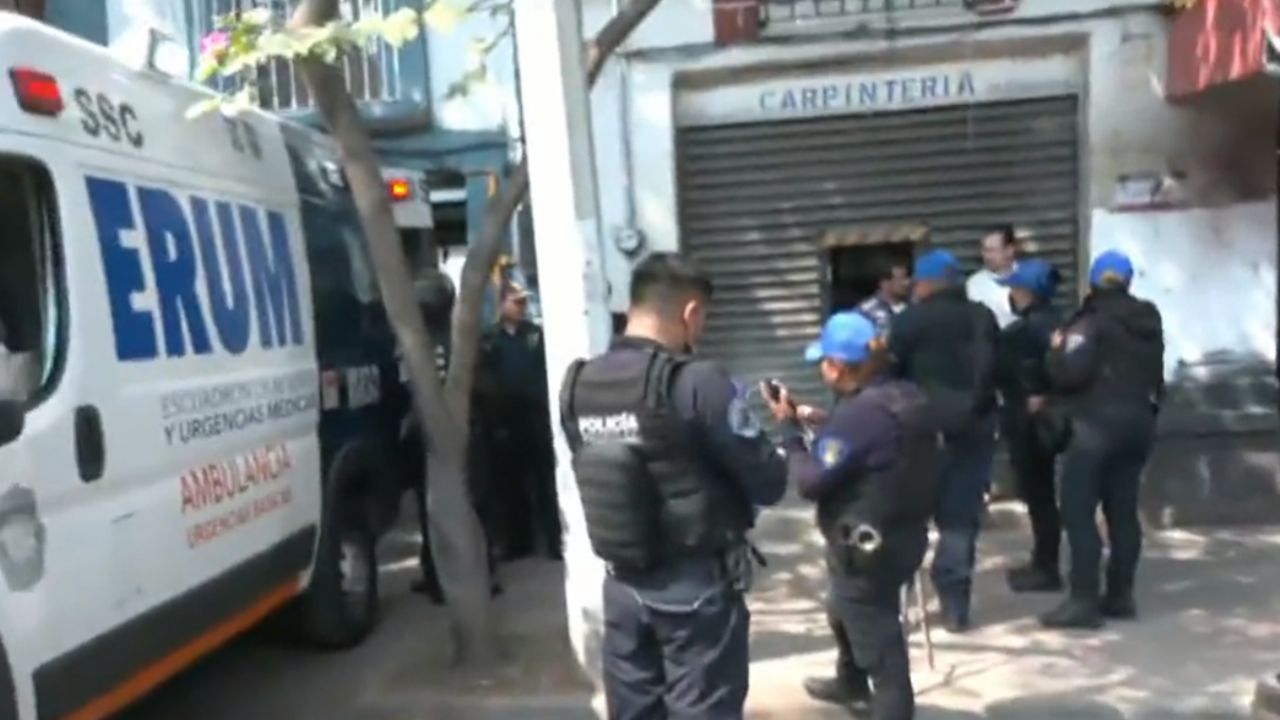 Autoridades llegan al sitio