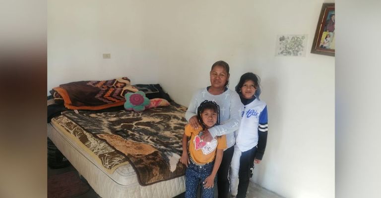 Estudiantes logran construirle una casa a familia vulnerable en Navojoa